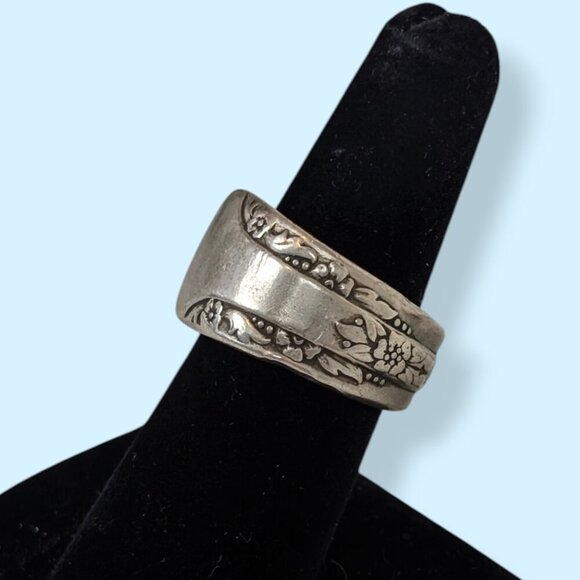 V. Square-End Cutlery Conversion Ring - Picture 3 of 8